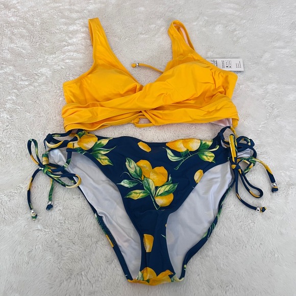 Cupshe Yellow Wrap Bikini Top Navy Lemon Print Side Tie Bottoms Set Size XL NWT - Picture 3 of 13